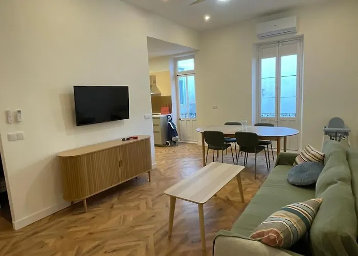 Poeta Del Tango アパート *