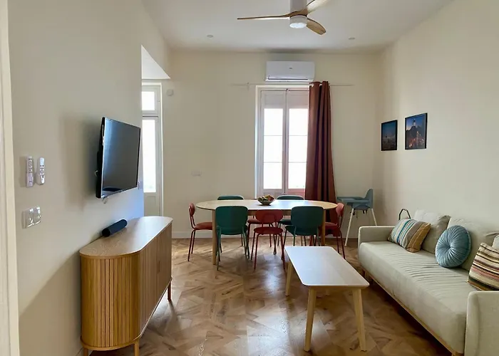 Poeta Del Tango アパート *